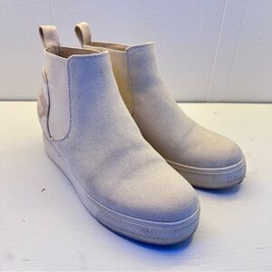 Dolce Vita Canvas Hidden Wedge Sneakers Size 8 Tan Camo Heel High Top Booties